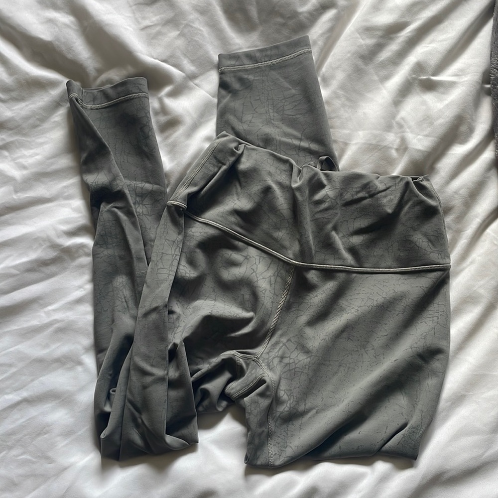 Lululemon Wunder Train